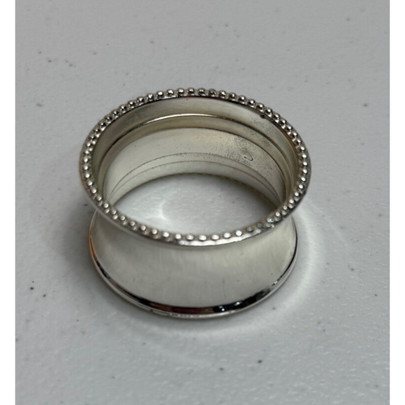Kemp & Bentley Sliver Napkin Rings Set Of 8 Simple Beaded Minimalist - Picture 2 of 5